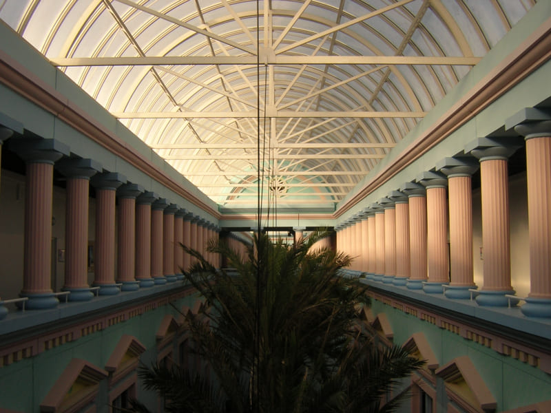 lycee-histoire-lisa-0006-le-lycee-interieur-grand-hall-colonnade-800-600 Intérieur lycée LISA